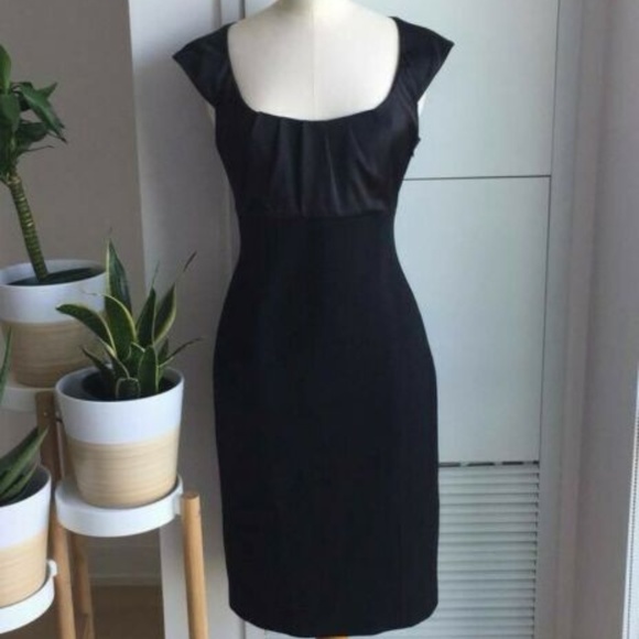 Elie Tahari Dresses & Skirts - SOLD Elie Tahari Cap Sleeved Silk Top Sheath Dress